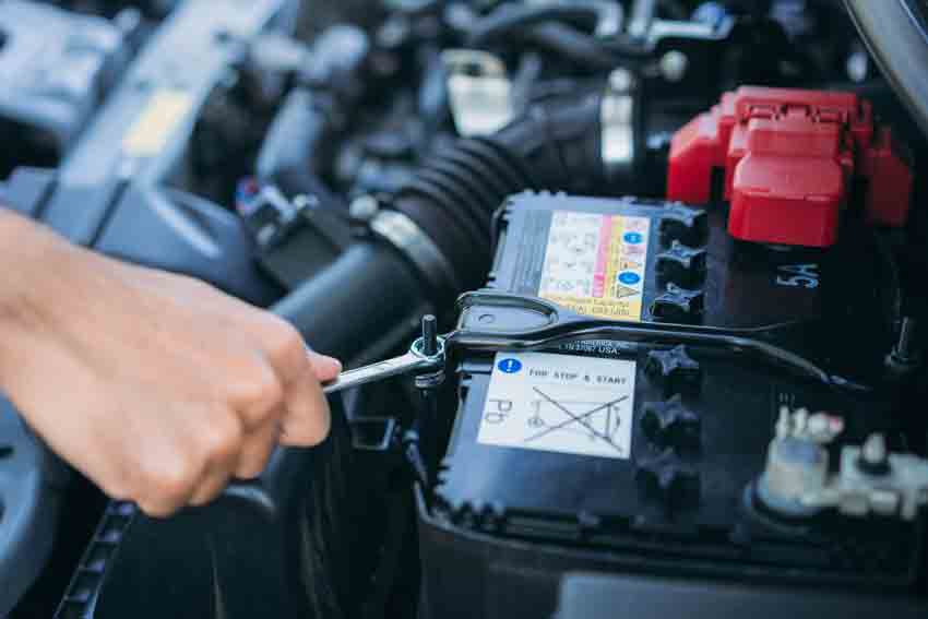 Accucontrole en vervanging bij Gebr. AutoGarage A&M in Oosterhout
