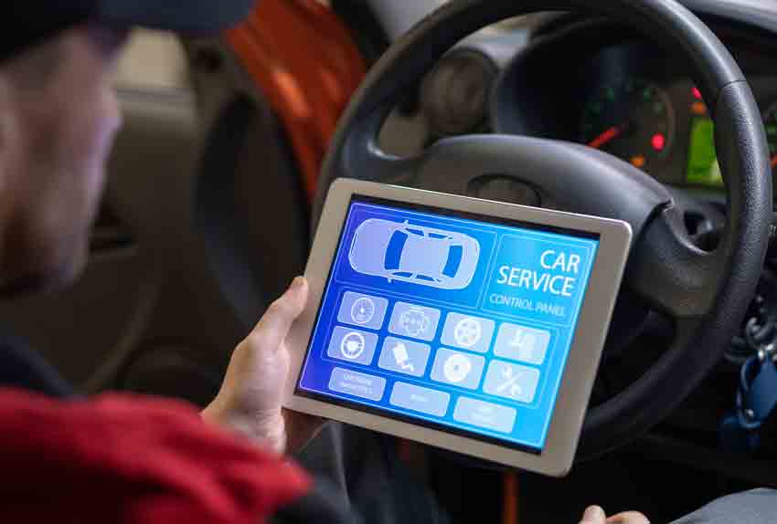 Uitlezen van storingen met diagnoseapparatuur bij Gebr. AutoGarage A&M in Oosterhout